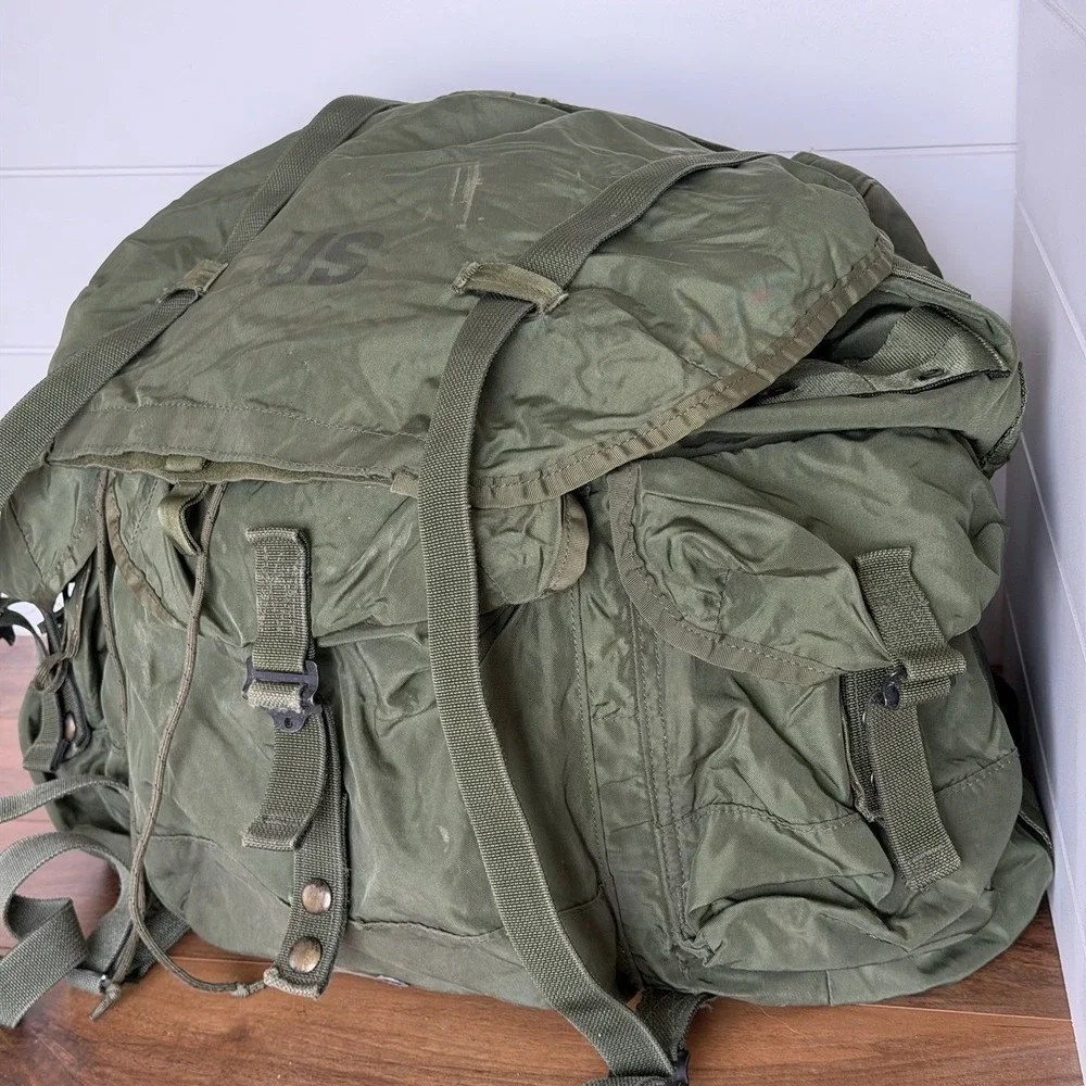 US Army LC-1 Large Combat Nylon Field Pack Backpack Militaria No Frame VTG